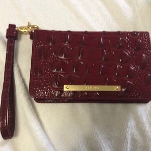 Brahmin wallet/wristlet